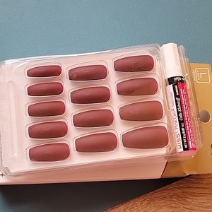 Press on Nails Dark Burgandy Matte